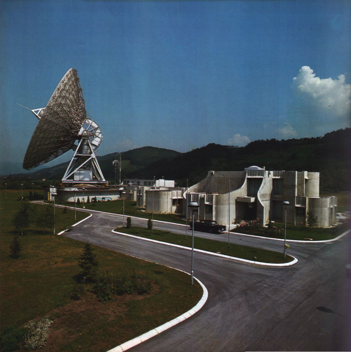 Сателитската станица во Ивањица, 70-ти