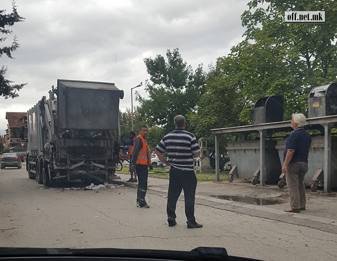 Што е поентата на засебни контејнери ако сето ѓубре завршува во ист куп?