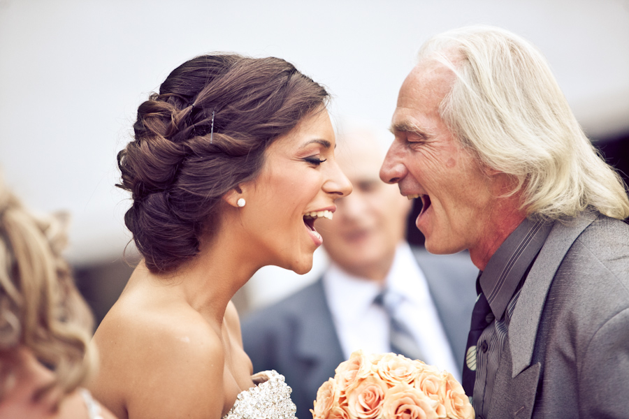 https://www.facebook.com/atelier22weddingphotography