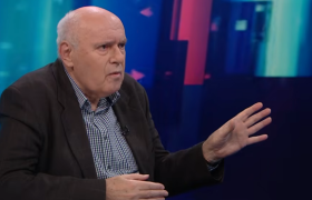 Трамп никогаш нема да забие американско знаме во Техеран