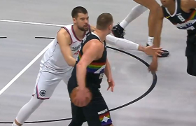 Се врати Јокиќ и тоа со 31 поен и 12 скока