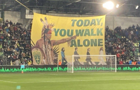 Интересна кореографија против Ливерпул