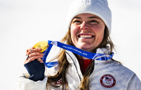 Американка го скршила златниот медал освоен во алпско скијање