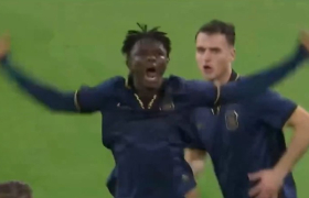 18 годишен клинец ќе ви покаже како се шутира со фелш