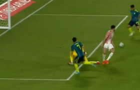 Луис Суарез со утка број 1