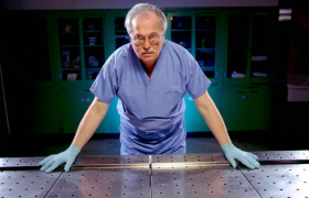 Форензичар бара нова истрага за смртта на Епстин