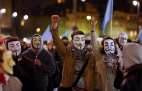 Мерц сака да ја укине анонимноста на инернет