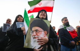 Мачеништвото на Хамнеи го зајакна Иран