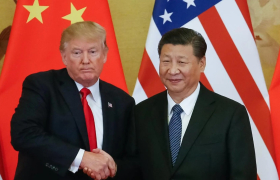 Трамп војува, Кина победува